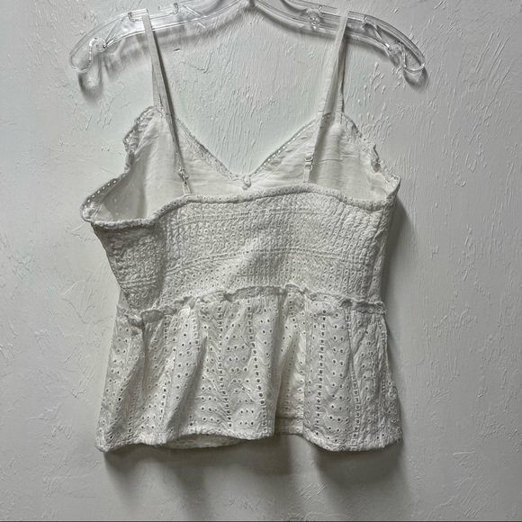 Sim & Sam Crop Top - Picture 3 of 4